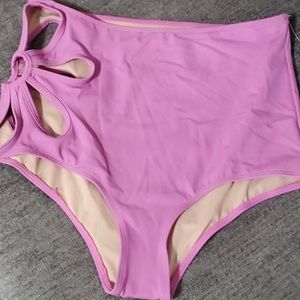 Flower cut out bottoms. Size M. EUC.